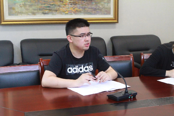 市二等奖 翁浩杰